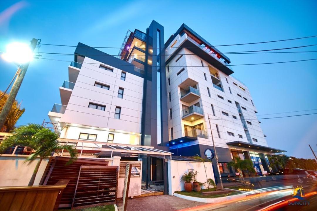 Suncity Hotel Apartment Accra Exterior photo